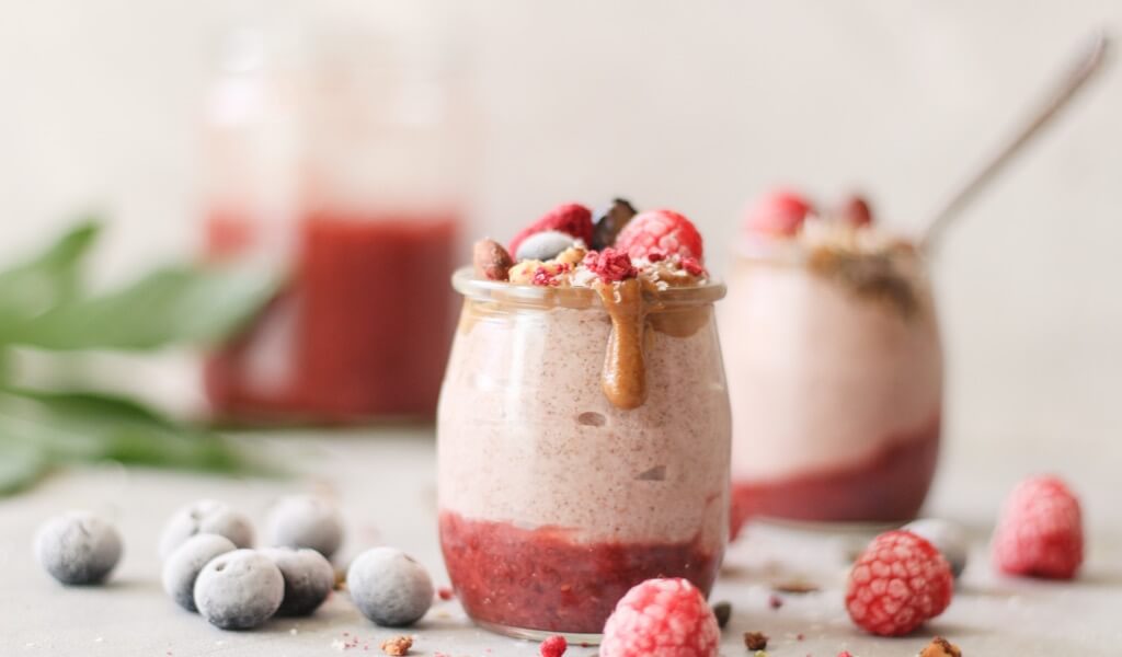 ÇİLEKLİ FRAPPE