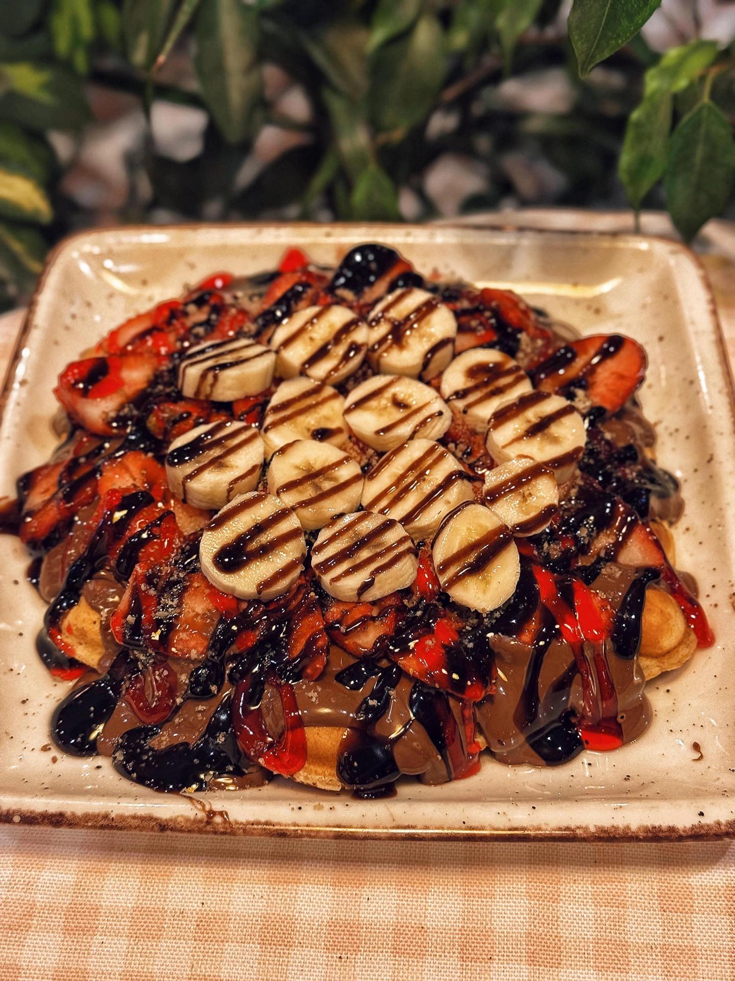 İki Meyveli Waffle