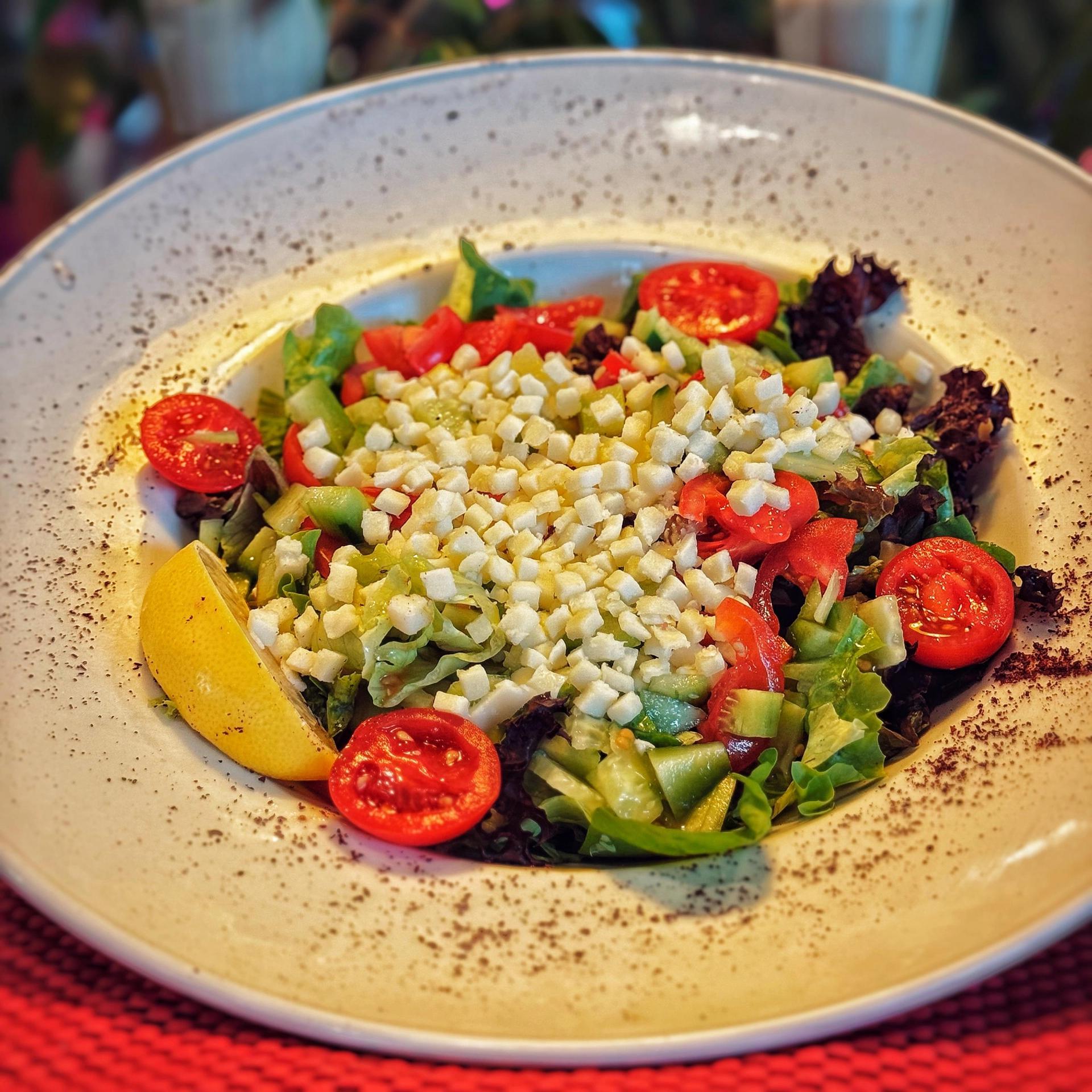 Mevsim Salata